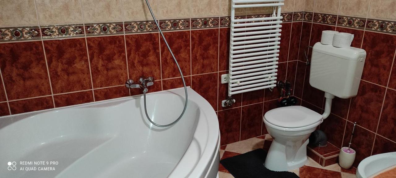 Onebeach Apartman Сиофок Екстериор снимка