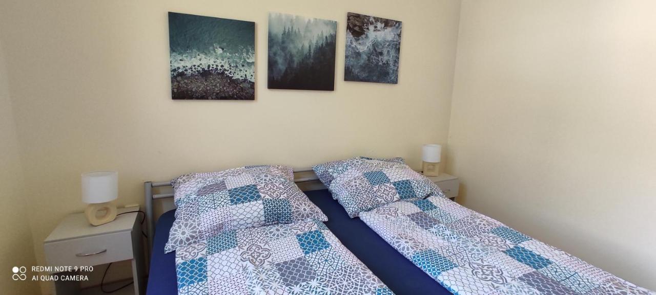 Onebeach Apartman Сиофок Екстериор снимка