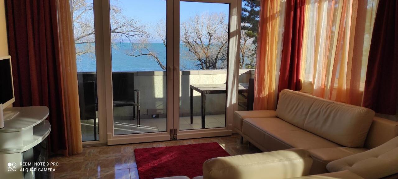 Onebeach Apartman Сиофок Екстериор снимка